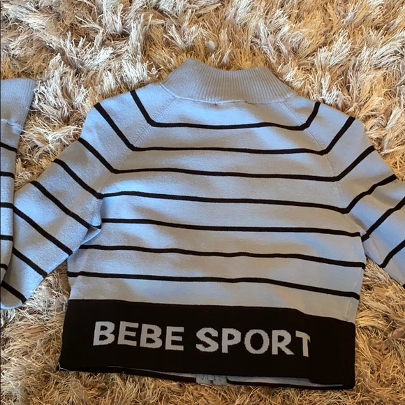 Bebe sport cropped athletic sweater L NWT - Picture 3 of 3
